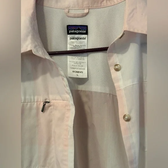 SOLD OUT 
Patagonia Light Pink Button-Up Shirt - Picture 2 of 8
